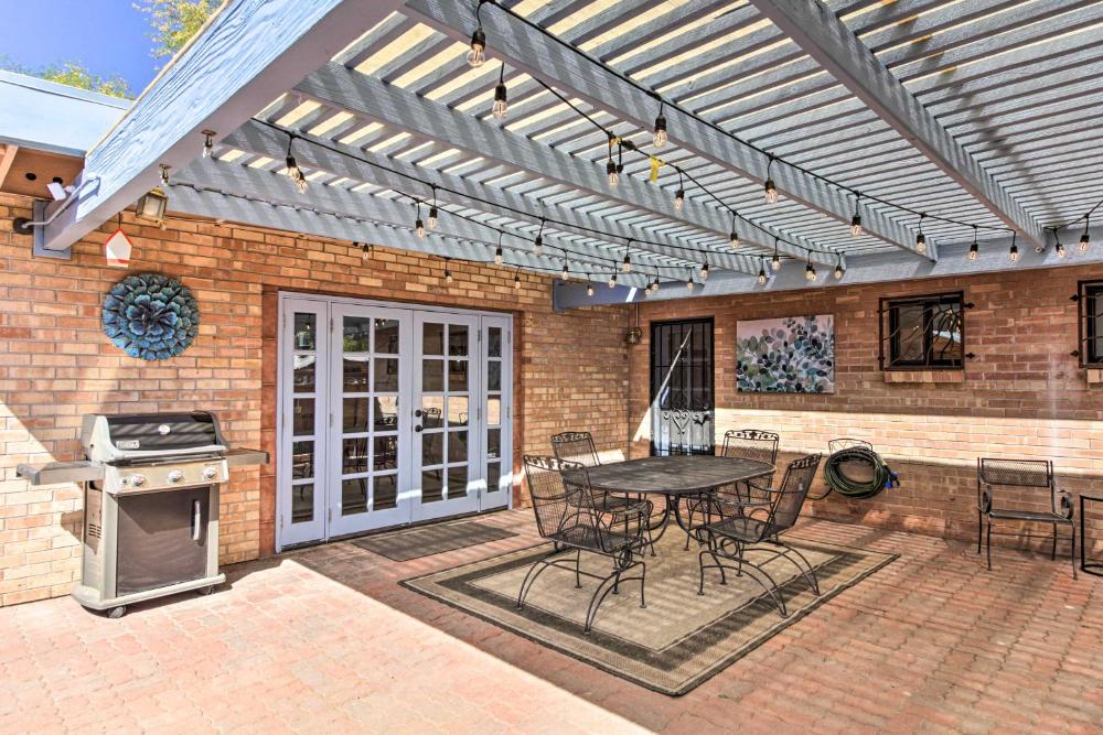 Delightful Family Getaway with Covered Patio!